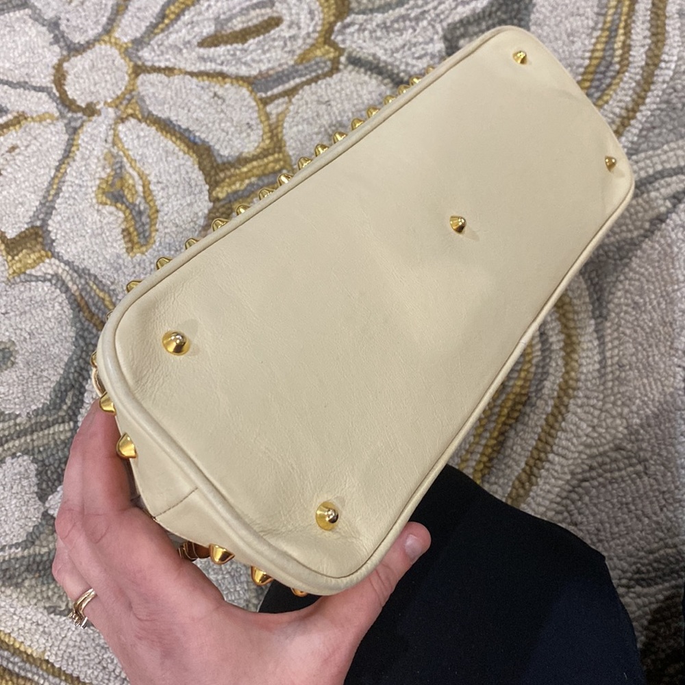 💕 Jennifer Scott Mahsa vixen bone  Italian leather satchel gorgeous $559 💕 - Picture 8 of 13